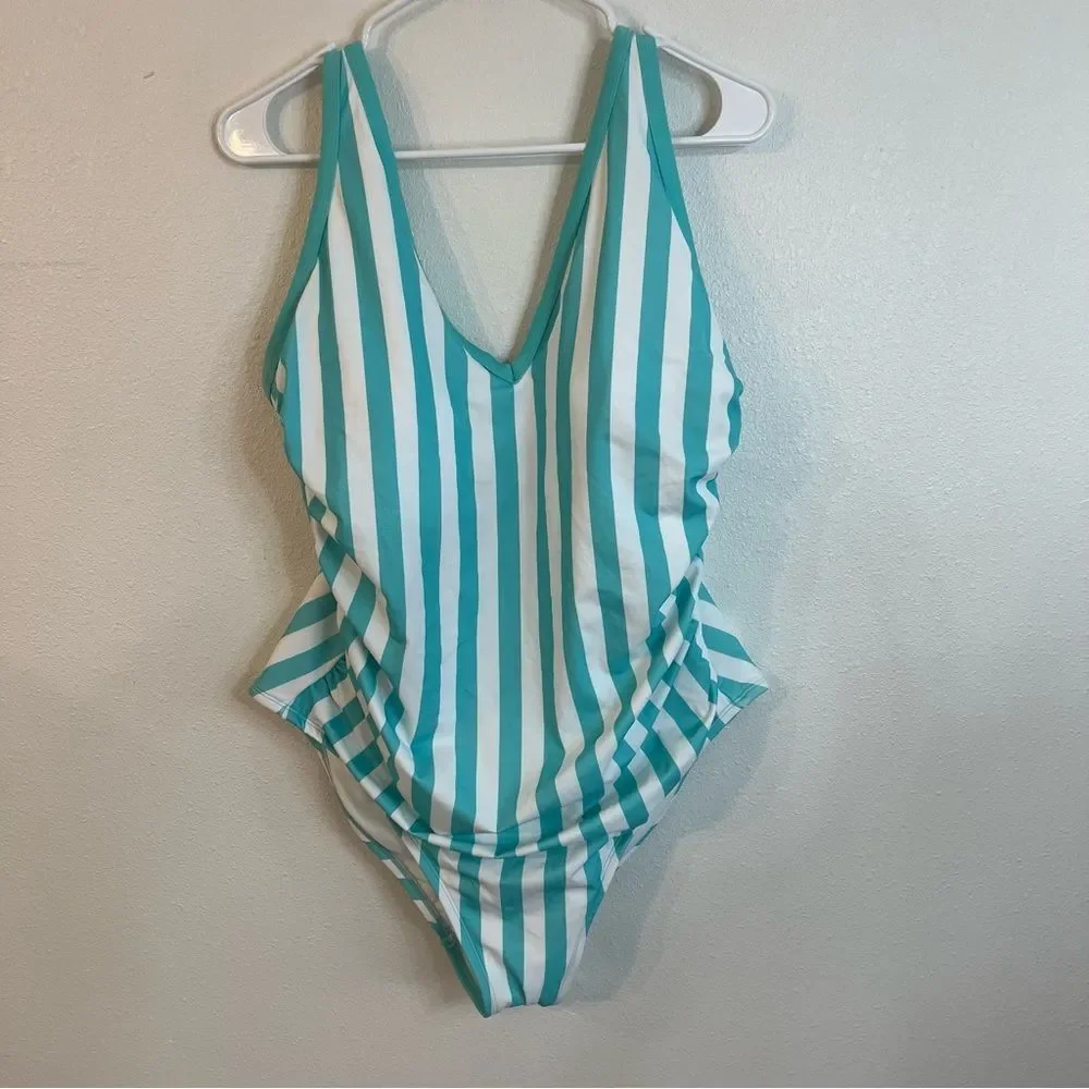3/$20 🦋 NWOT Kona Sol One Piece Swimsuit Blue Striped Women’s 14W Plus Size - Picture 2 of 7